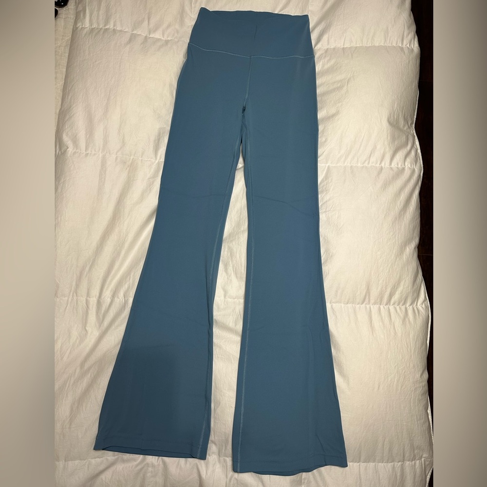 Lululemon yoga flare pants, Groove nulu high rise, size 6, oasis blue, 32”